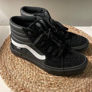 Vans Black Sk8-Hi